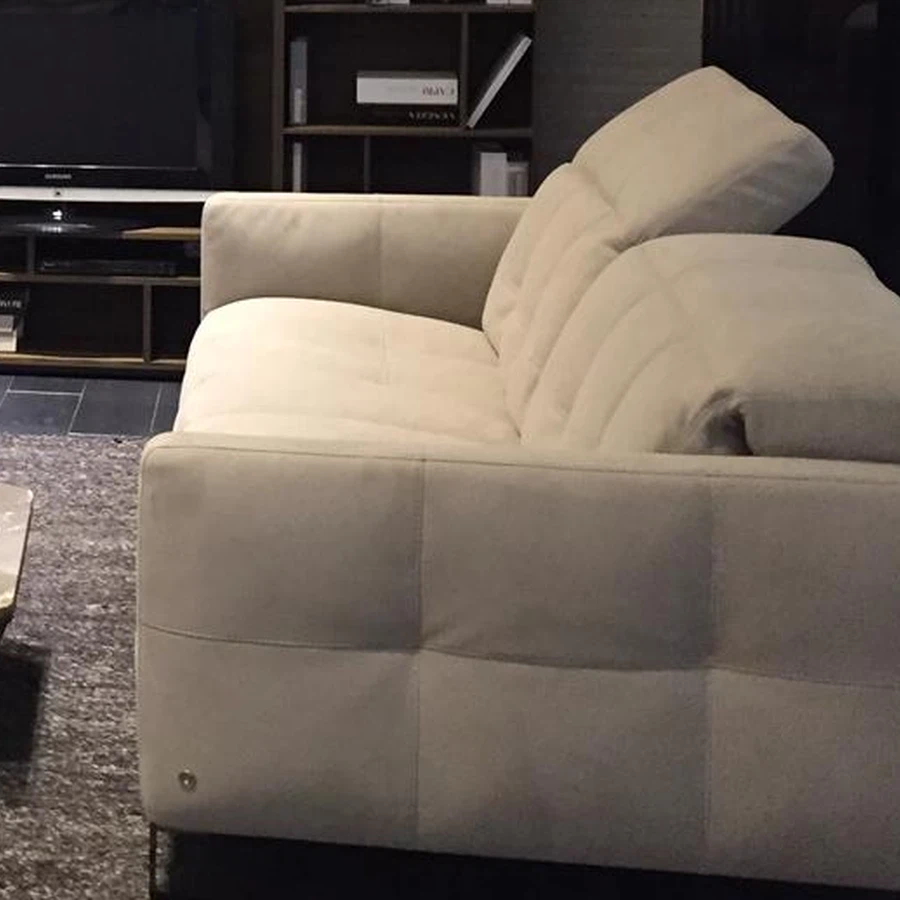 Harbor Power Sofa Arm / side detail