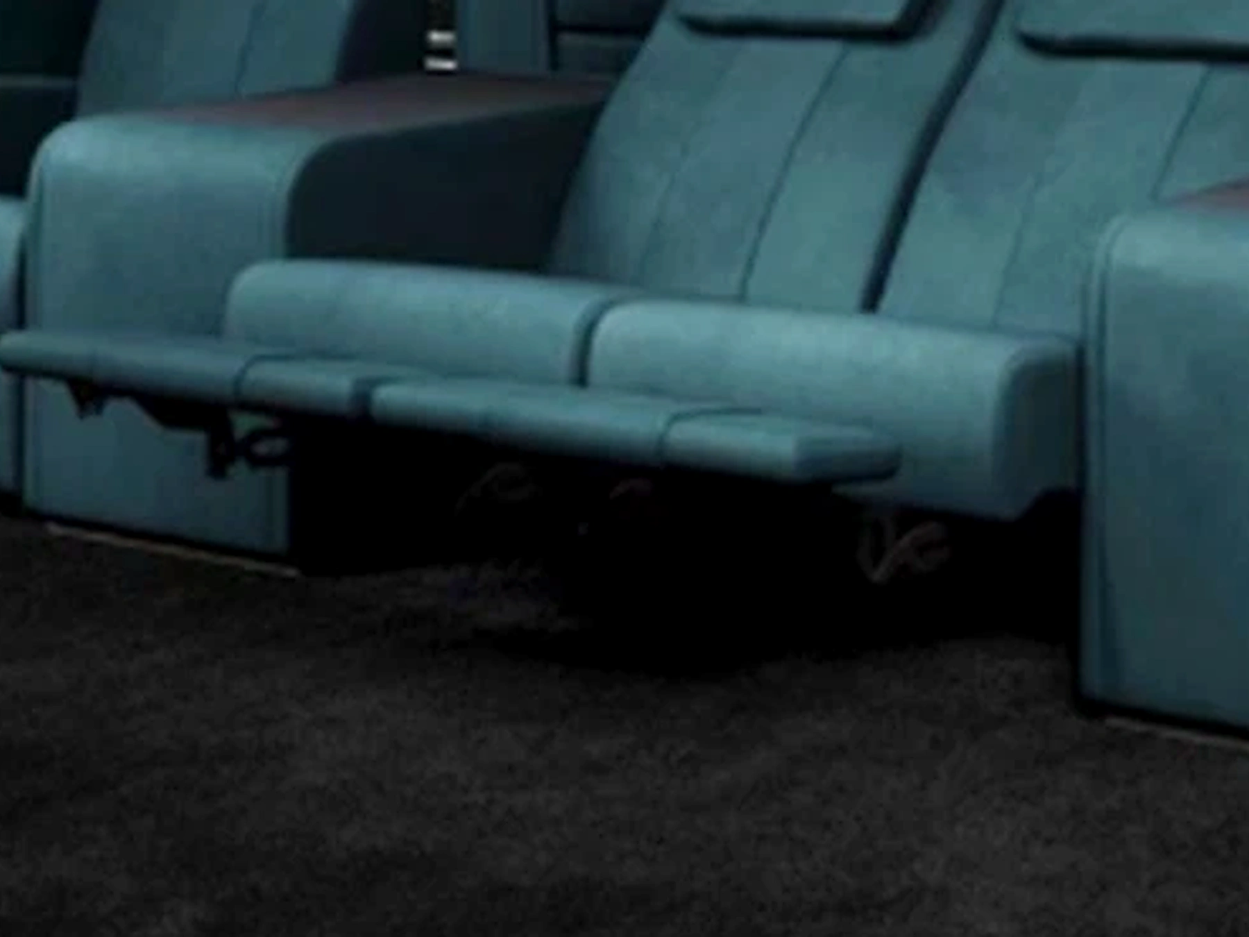 Textile Row powered footrest detail